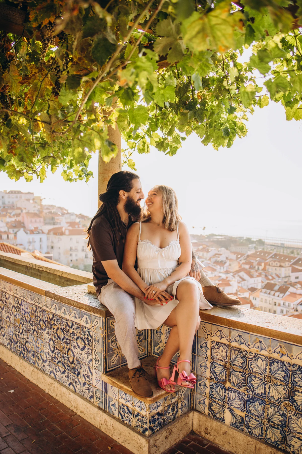 Lisbon viewpoints: the miradouros we use for photos